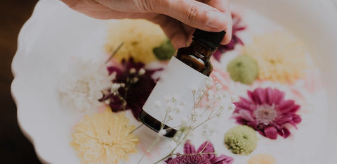 自分に合う香りの選び方|アロマでリラックス